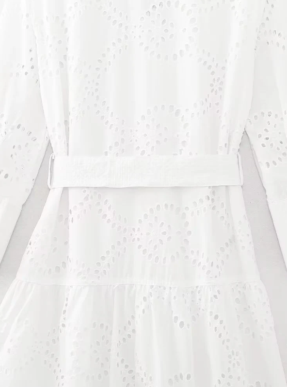 Caroline – Robe Longue Brodée