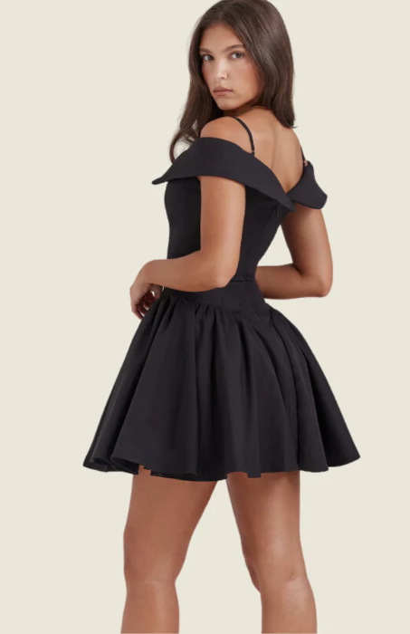 Adèle - Robe Courte à Col Contrasté