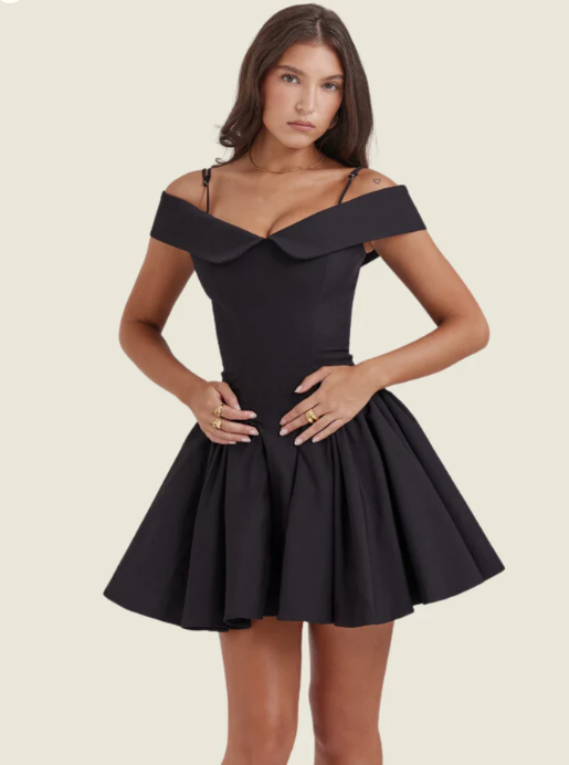 Adèle - Robe Courte à Col Contrasté