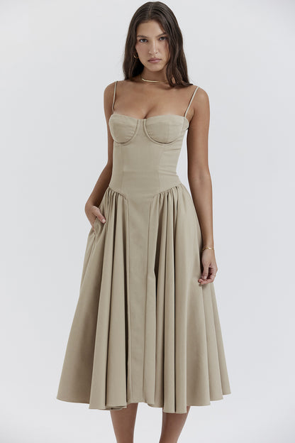 Isabella – Robe Midi Corsetée